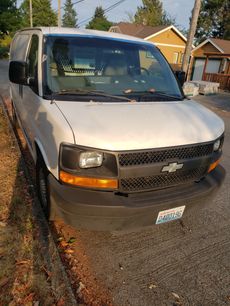 Used 2006 Chevrolet Express 3500 w/ Power and Light Package