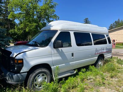 Used 2010 Ford E-350 and Econoline 350 XL