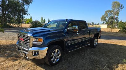 Used 2018 GMC Sierra 2500 SLT w/ Duramax Plus Package
