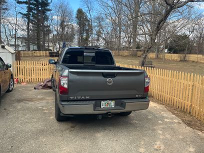 Used 2018 Nissan Titan SV