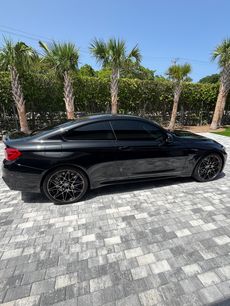 Used 2018 BMW M4 Coupe w/ Competition Package