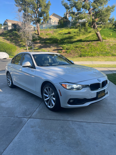 Used 2017 BMW 320i xDrive Sedan