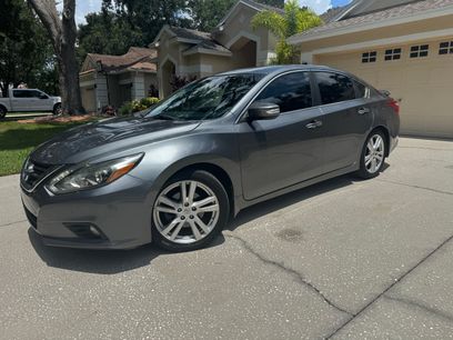 Used 2016 Nissan Altima 3.5 SL w/ 3.5 Technology Package