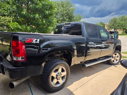 Used 2013 GMC Sierra 2500 Denali w/ Suspension Package, Off-Road