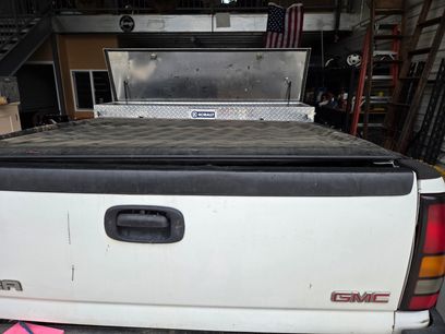 Used 2006 GMC Sierra 2500 SLT w/ Heavy-Duty Power Package