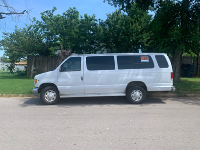 Used 2001 Ford E-350 and Econoline 350 Club Wagon