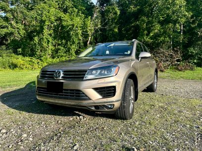 Used 2016 Volkswagen Touareg TDI