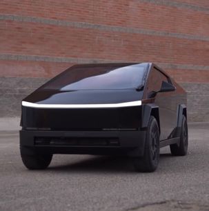 Used 2024 Tesla Cybertruck AWD Crew Cab