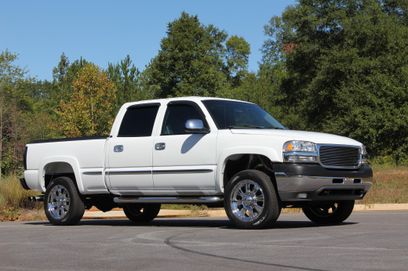 Used 2002 GMC Sierra 2500 4x4 Crew Cab HD w/ SLT Marketing Option Pkg