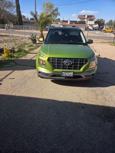 Used 2020 Hyundai Venue SEL w/ Convenience Package