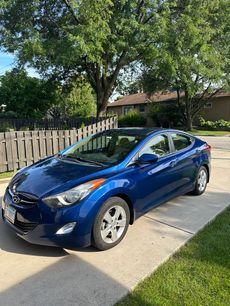 Used 2013 Hyundai Elantra GLS w/ Preferred Pkg