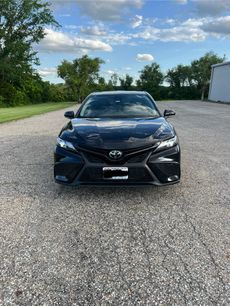 Used 2023 Toyota Camry SE