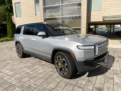 Used 2022 Rivian R1S Launch Edition