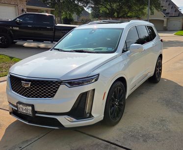 Used 2022 Cadillac XT6 Premium Luxury w/ Technology Package
