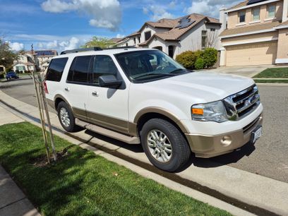 Used 2011 Ford Expedition XLT w/ 202A Rapid Spec Order Code
