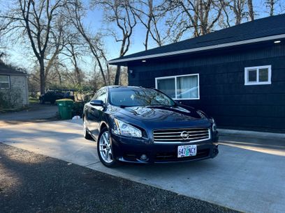 Used 2010 Nissan Maxima 3.5 SV w/ Premium Pkg