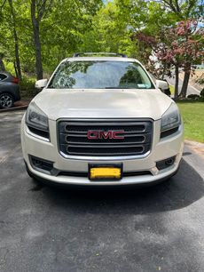 Used 2014 GMC Acadia SLT