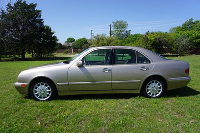 Used 2000 Mercedes-Benz E 320 Sedan