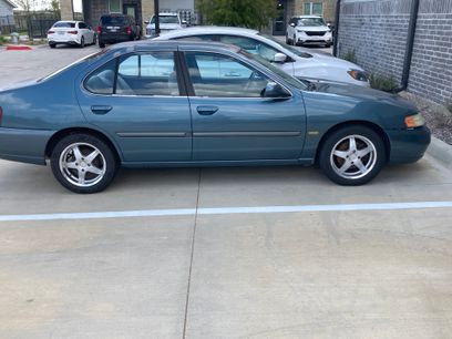 Used 2001 Nissan Altima GXE
