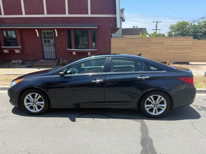 Used 2013 Hyundai Sonata Limited w/ Premium Pkg