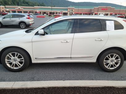 Used 2016 Volvo XC60 T5 Platinum