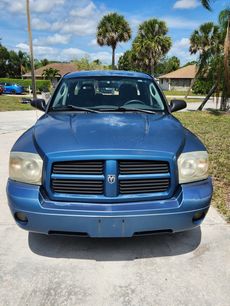 Used 2006 Dodge Dakota SLT w/ Sport Appearance Group