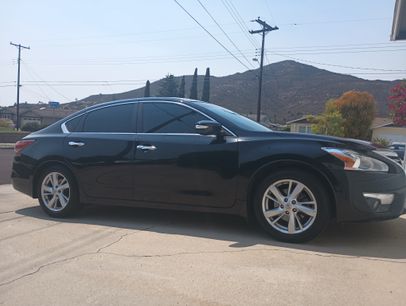 Used 2015 Nissan Altima 2.5 SV