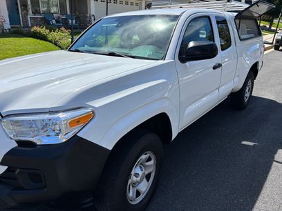 Used 2018 Toyota Tacoma SR