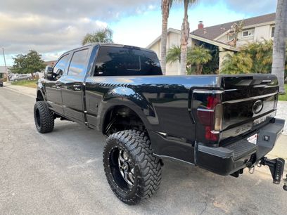 Used 2017 Ford F250 Lariat w/ Lariat Ultimate Package