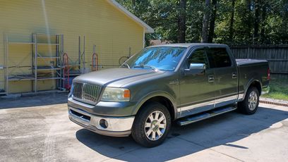 Used 2006 Lincoln Mark LT 2WD