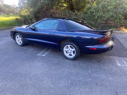 Used 1999 Pontiac Firebird Formula w/ Opt Pkg