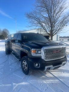 Used 2018 GMC Sierra 3500 Denali w/ Duramax Plus Package