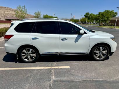 Used 2015 Nissan Pathfinder Platinum