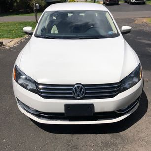 Used 2015 Volkswagen Passat 1.8T Limited Edition