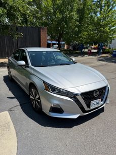Used 2021 Nissan Altima 2.5 SV