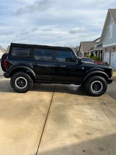 Used 2022 Ford Bronco Black Diamond w/ Sasquatch Package