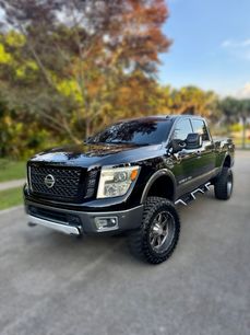 Used 2016 Nissan Titan PRO-4X w/ Pro-4x Convenience Package