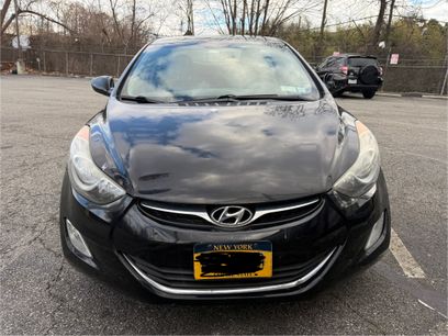 Used 2012 Hyundai Elantra GLS w/ Preferred Pkg 3
