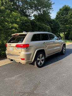 Used 2015 Jeep Grand Cherokee Overland