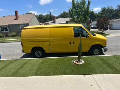 Used 2000 Ford E-150 and Econoline 150