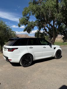 Used 2022 Land Rover Range Rover Sport HST