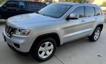 Used 2012 Jeep Grand Cherokee Laredo