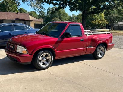 Used 2001 GMC Sonoma SLS w/ Hot Looks Pkg