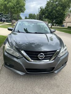 Used 2016 Nissan Altima 2.5 SV