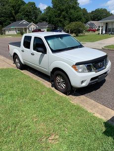 Used 2017 Nissan Frontier SV
