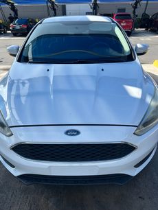 Used 2016 Ford Focus SE w/ SE Power Seat Package