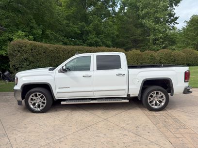 Used 2017 GMC Sierra 1500 SLT w/ SLT Premium Package