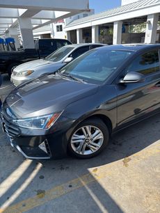 Used 2020 Hyundai Elantra Value Edition w/ Cargo Package (C1)