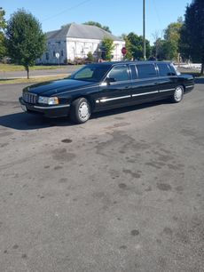 Used 1997 Cadillac De Ville Sedan