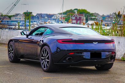 Used 2017 Aston Martin DB11 V12